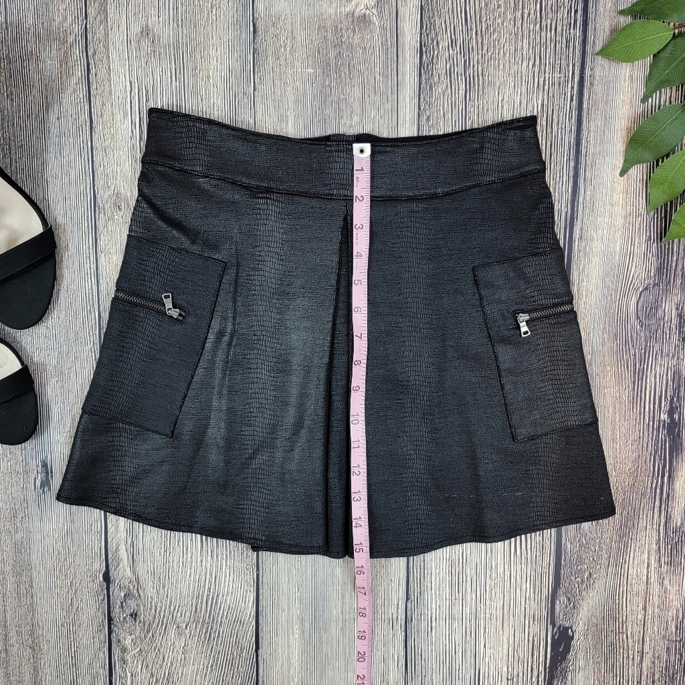 David Lerner Black Waverly Pleated Zip Mini Skirt - Picture 8 of 8